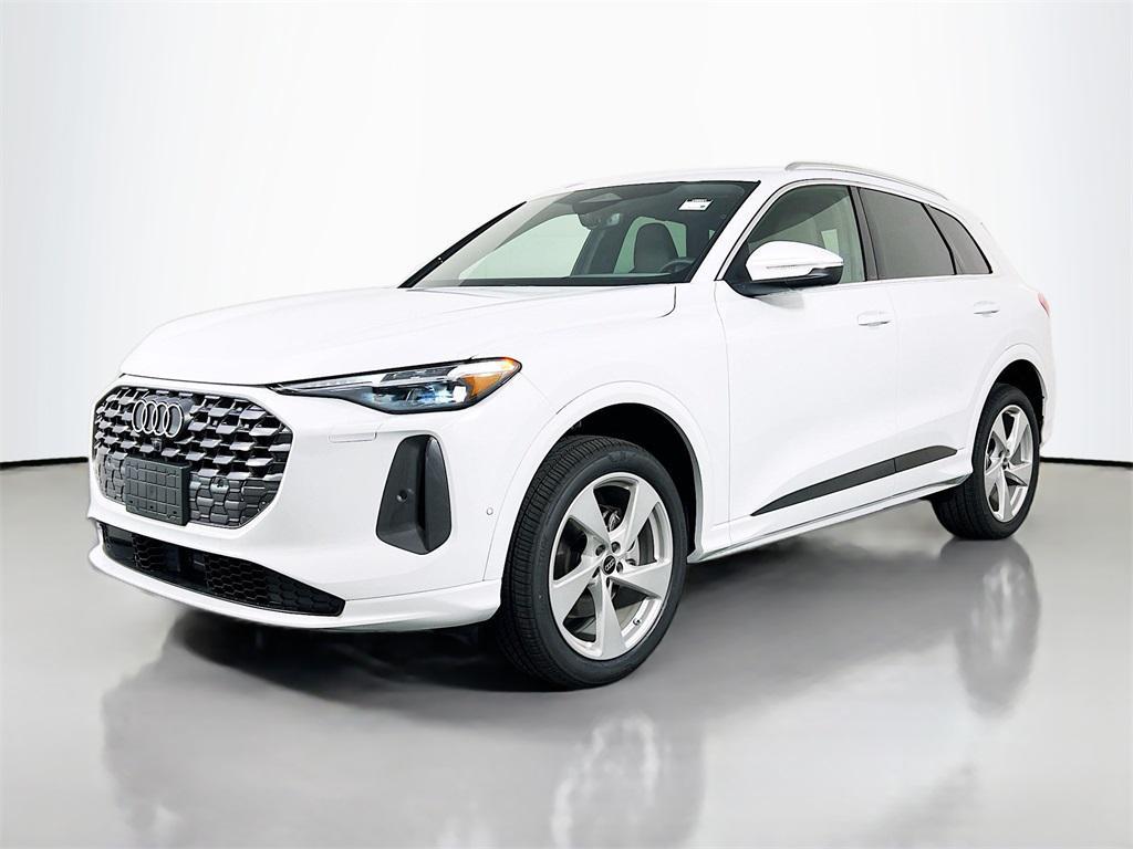 new 2025 Audi Q5 car, priced at $57,614