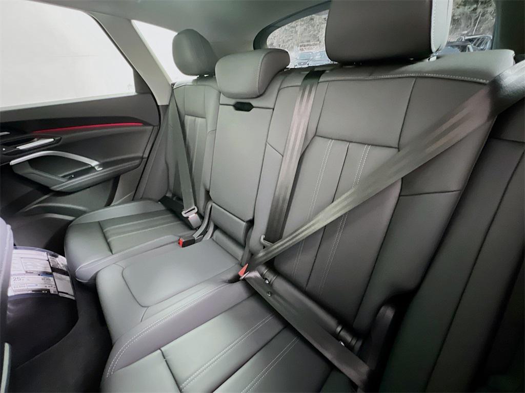 new 2025 Audi Q5 car, priced at $55,522