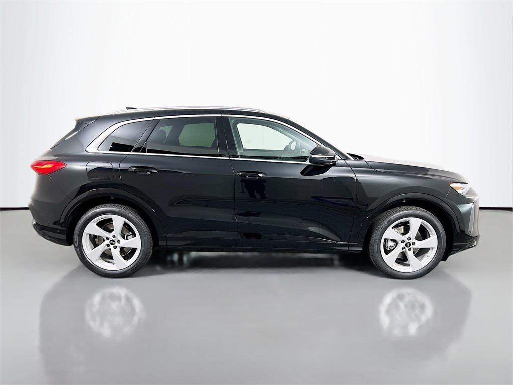 new 2025 Audi Q5 car, priced at $59,753