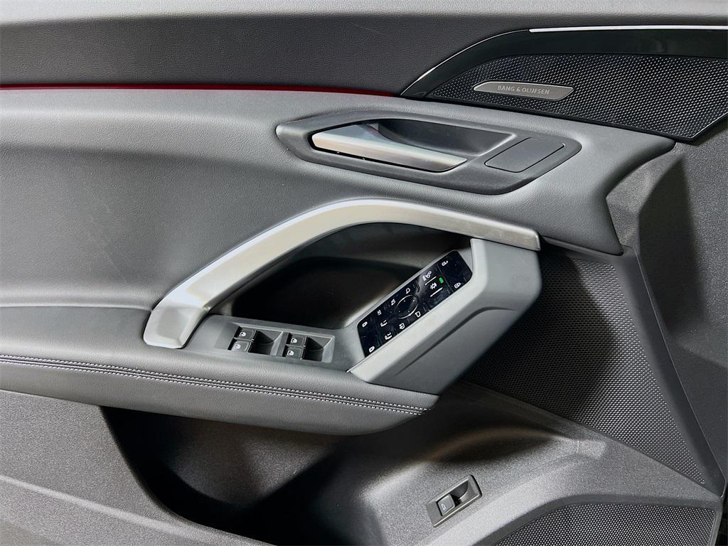 new 2025 Audi Q5 car, priced at $55,361