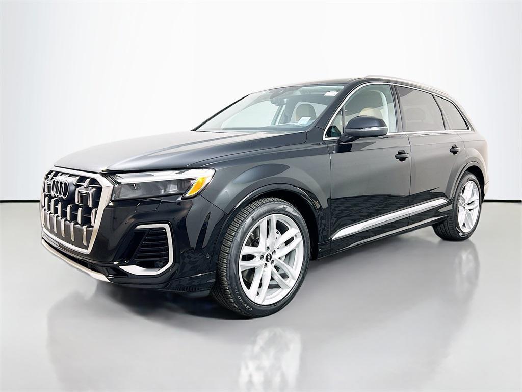 new 2025 Audi Q7 car, priced at $71,684