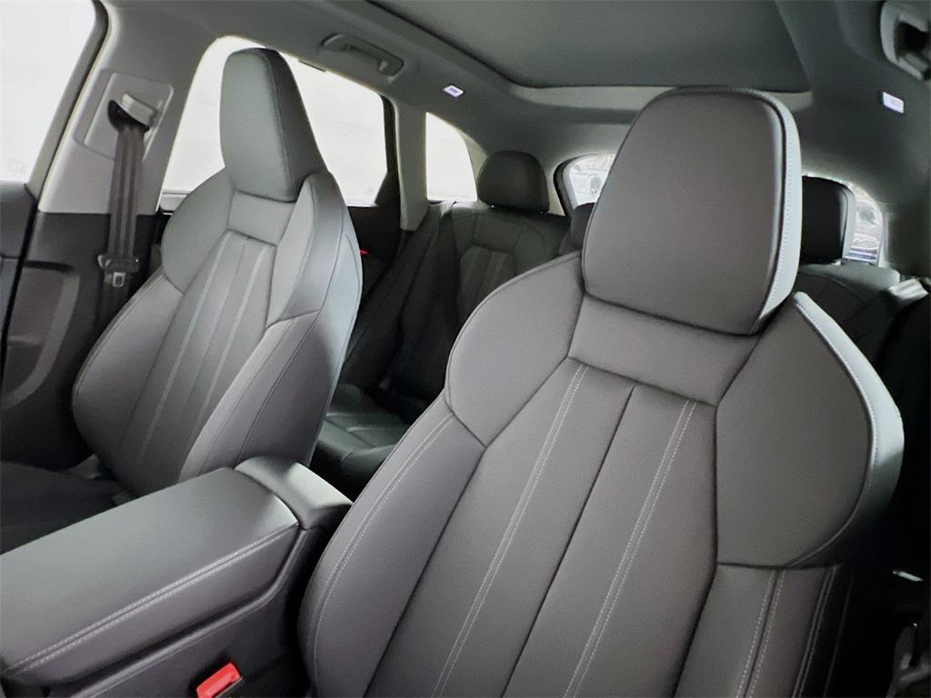 new 2025 Audi Q5 car, priced at $56,396