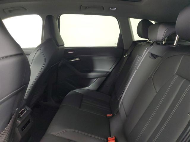 new 2025 Audi Q6 e-tron car, priced at $72,048