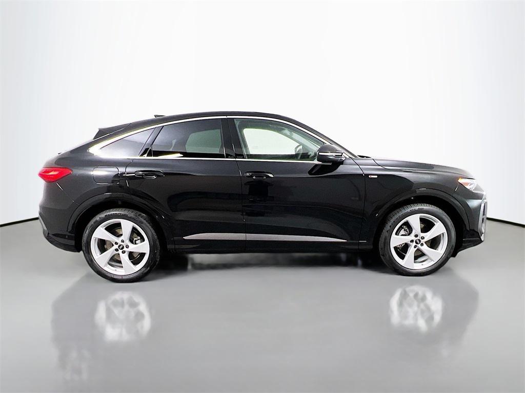 new 2025 Audi Q5 Sportback car, priced at $61,706