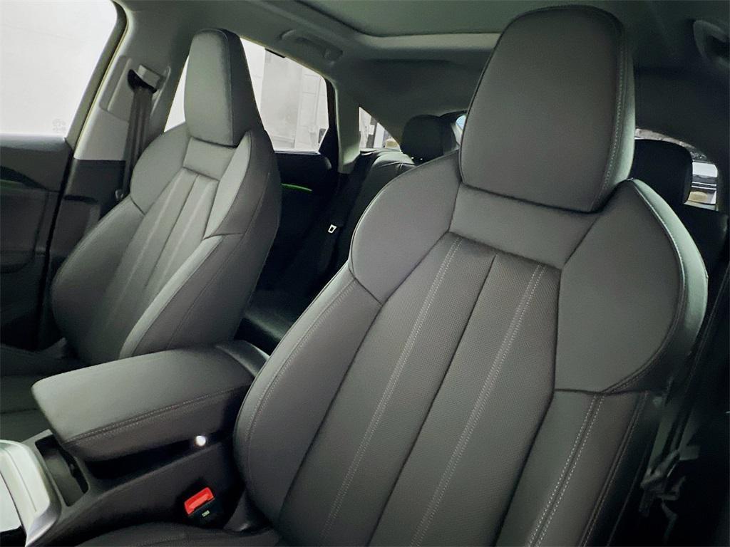 new 2025 Audi Q5 Sportback car, priced at $61,706