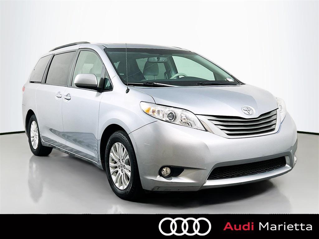 used 2014 Toyota Sienna car, priced at $15,740