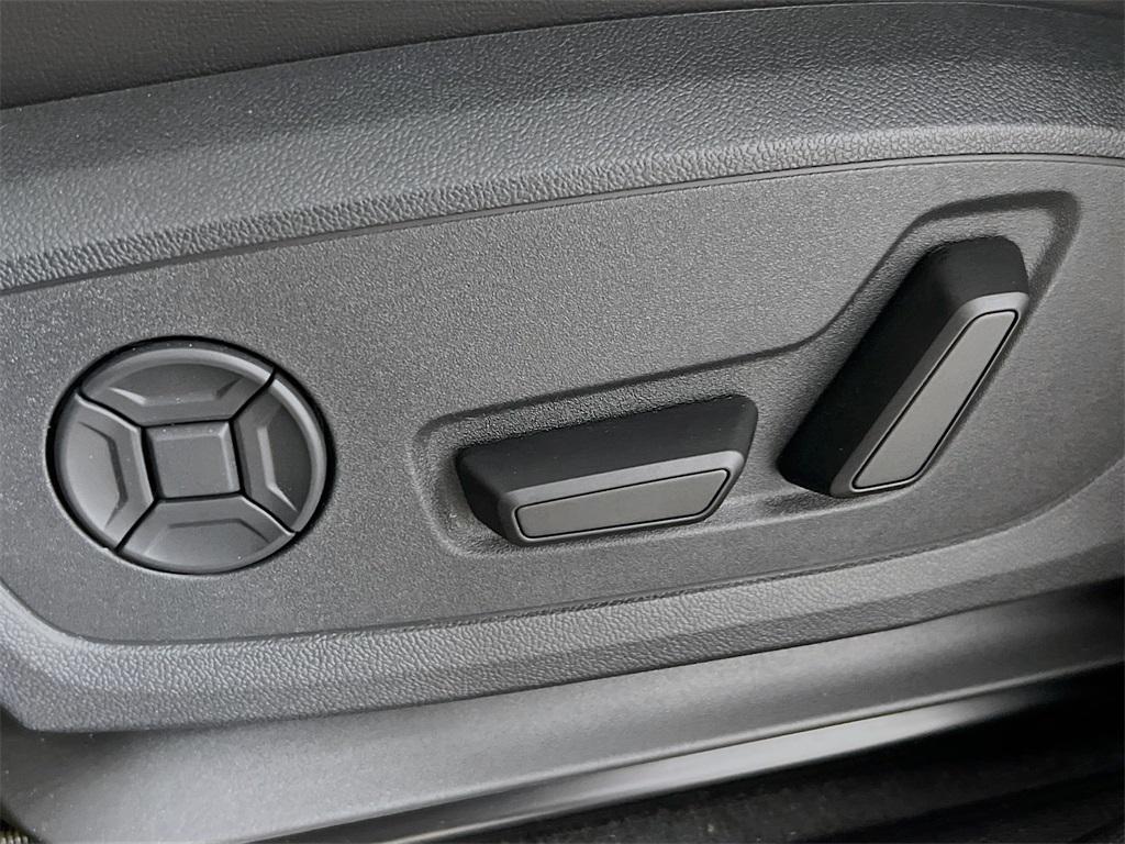 new 2025 Audi Q3 car, priced at $44,482