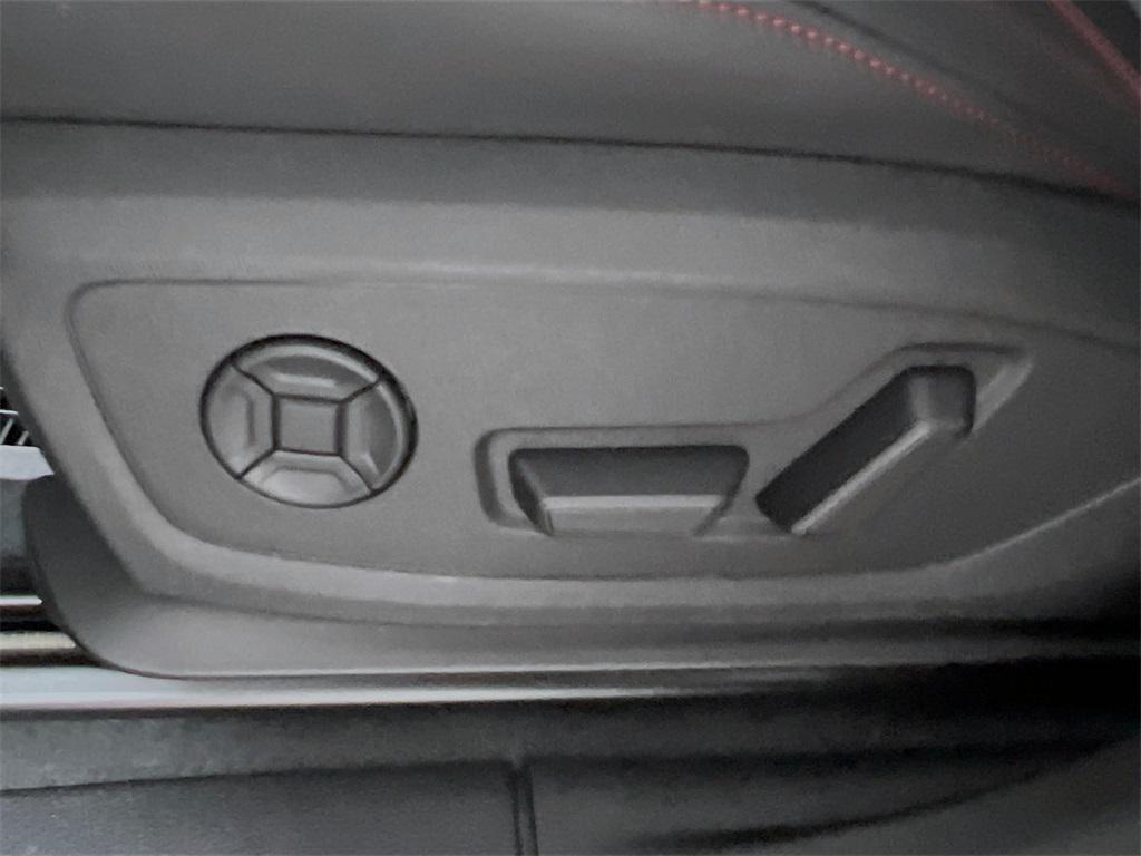 new 2025 Audi Q3 car, priced at $44,160