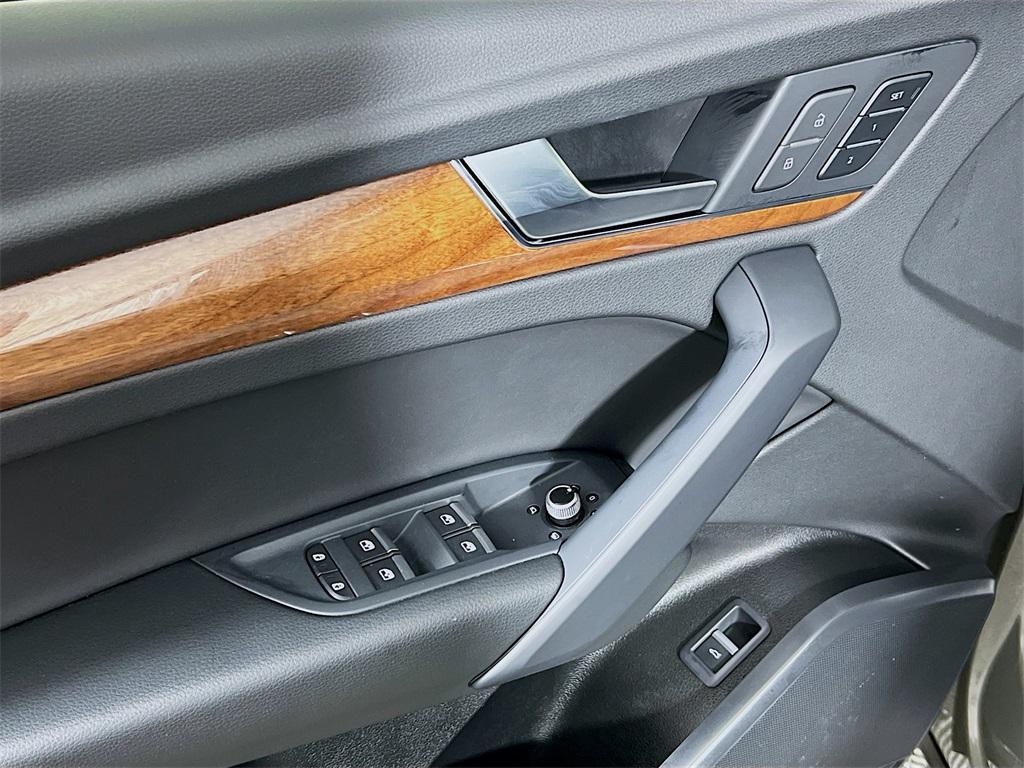 used 2023 Audi Q5 car, priced at $31,089