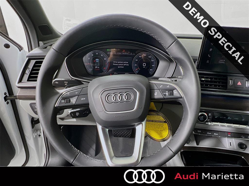 new 2025 Audi Q5 car, priced at $53,662