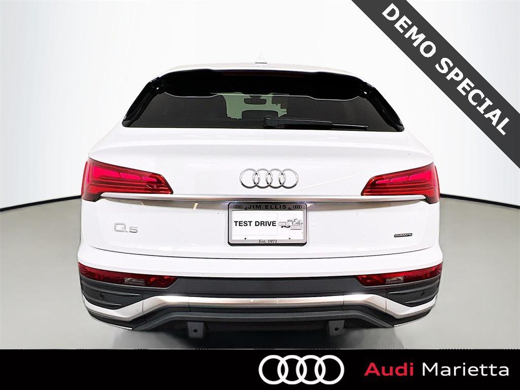 new 2025 Audi Q5 car, priced at $53,662