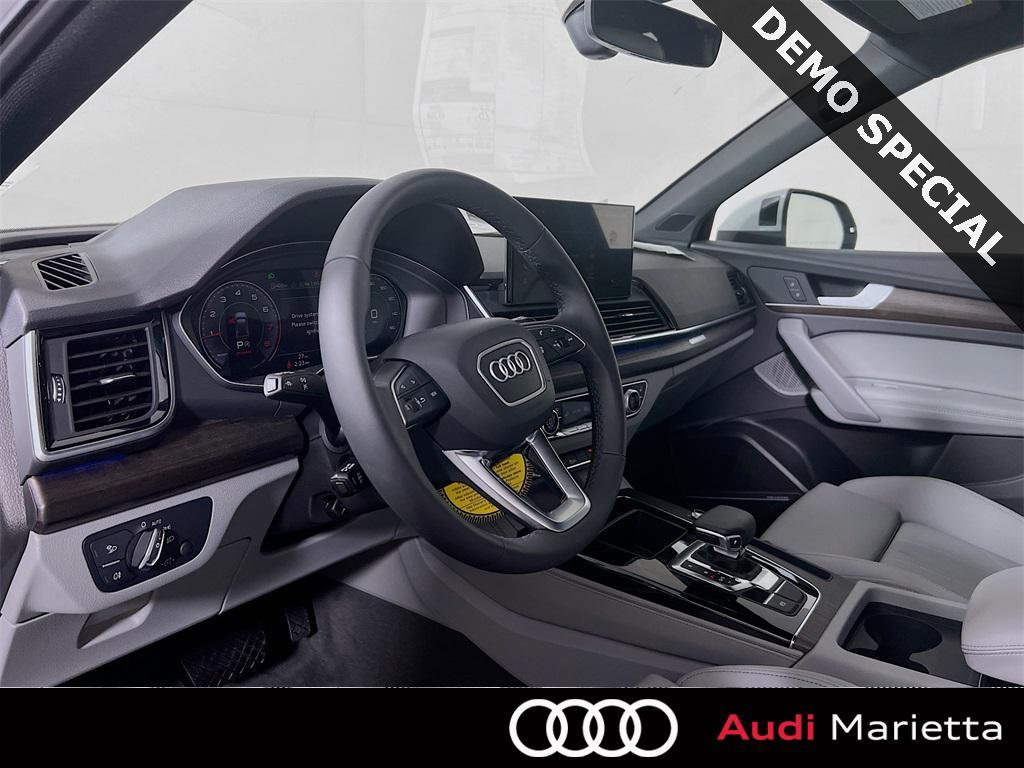 new 2025 Audi Q5 car, priced at $53,662