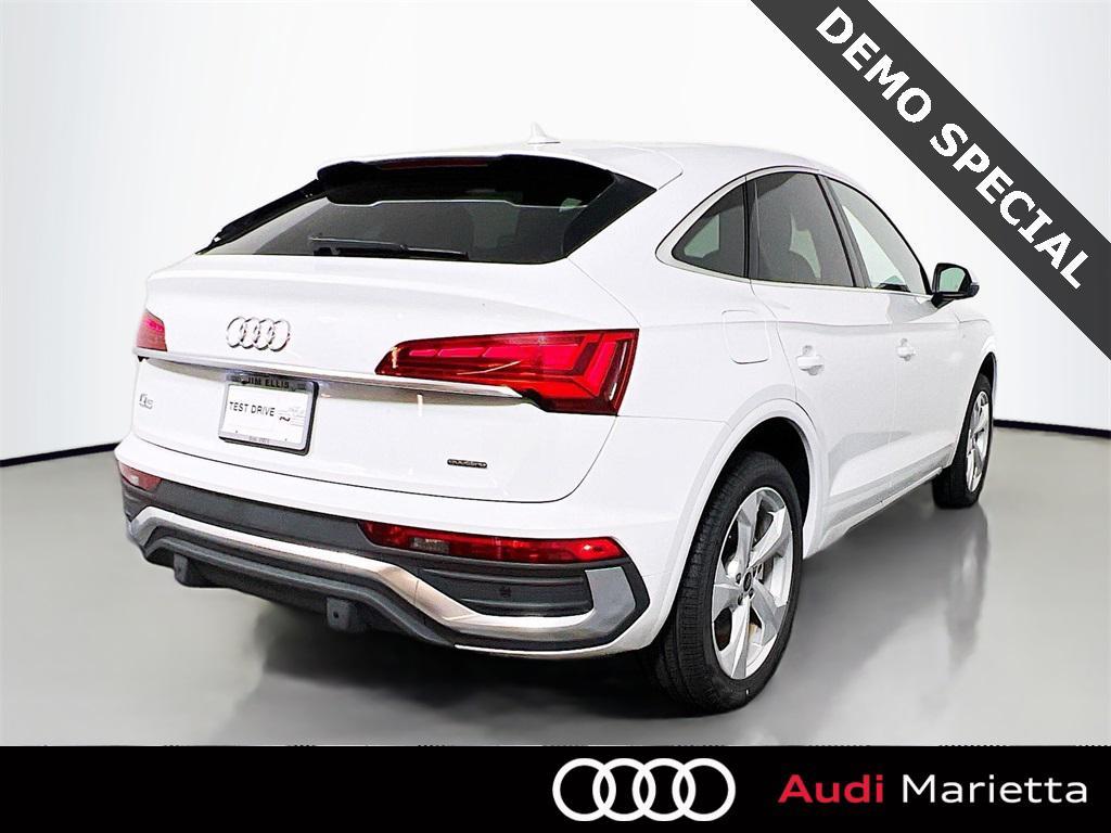 new 2025 Audi Q5 car, priced at $53,662