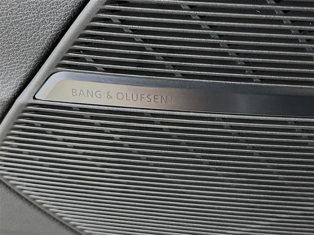 new 2026 Audi Q7 car, priced at $74,380