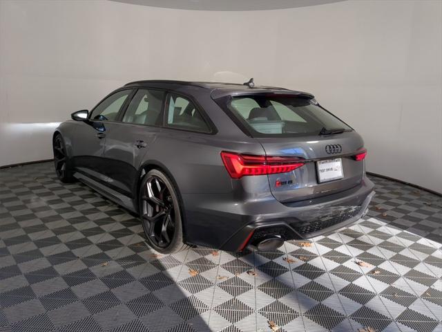 new 2025 Audi RS 6 Avant car, priced at $150,365