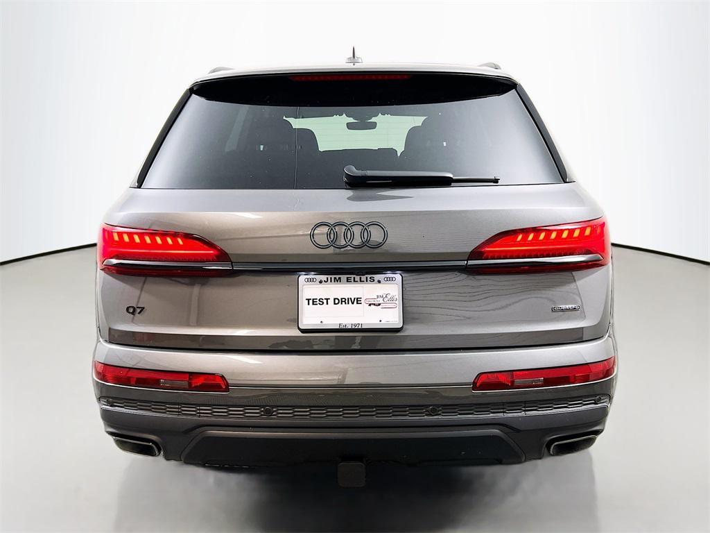 new 2026 Audi Q7 car, priced at $74,233