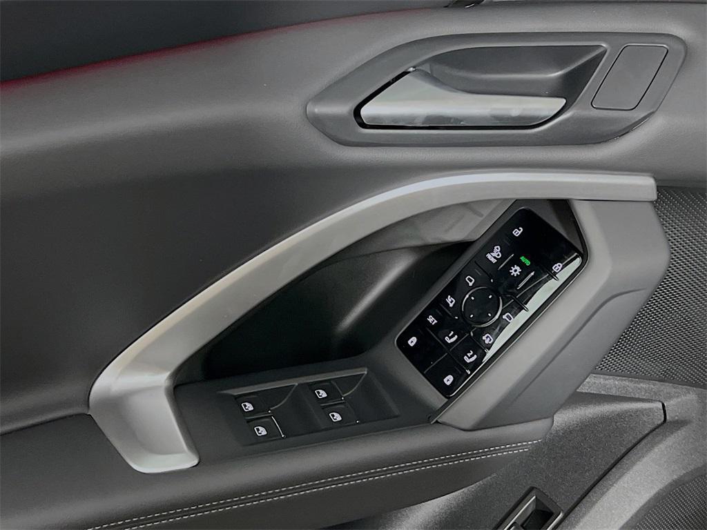 new 2025 Audi Q5 Sportback car, priced at $61,403
