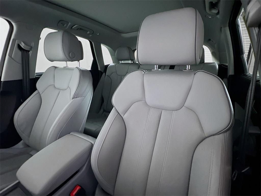 used 2024 Audi Q5 car, priced at $41,896