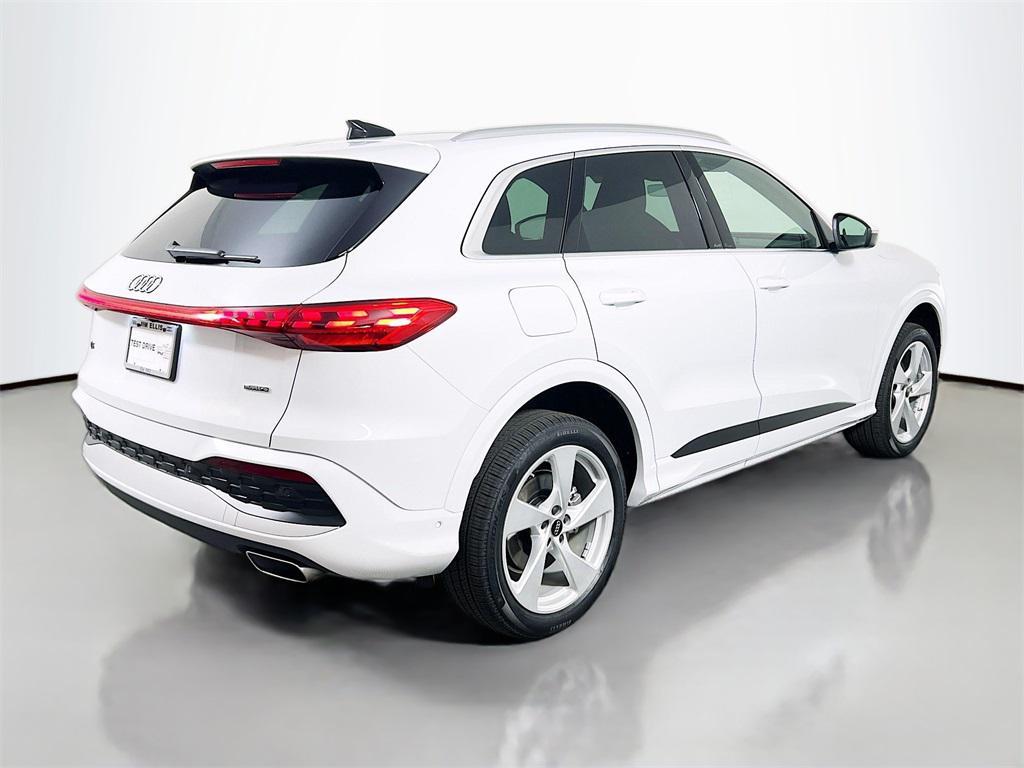 new 2025 Audi Q5 car, priced at $57,622