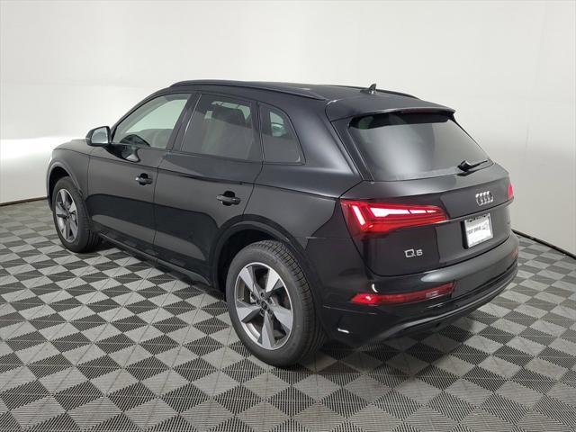 new 2025 Audi Q5 car, priced at $45,672