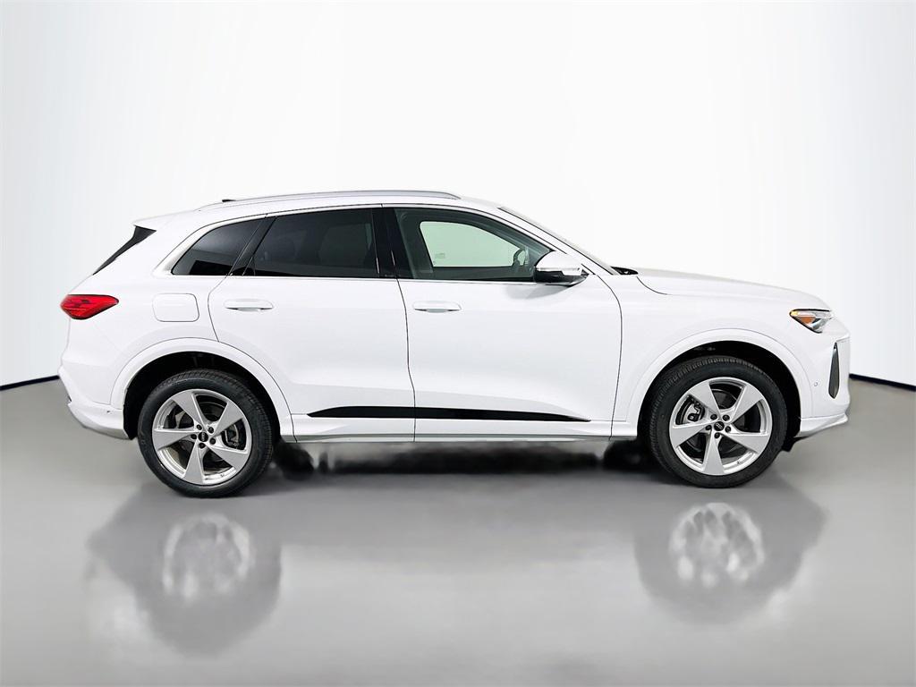 new 2025 Audi Q5 car, priced at $56,396