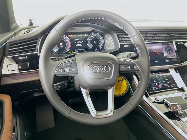 new 2025 Audi Q7 car, priced at $86,010