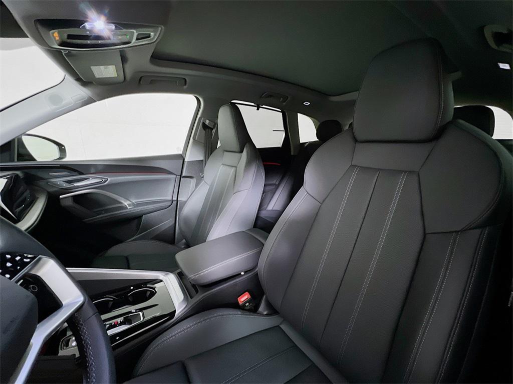 new 2025 Audi Q5 car, priced at $56,396