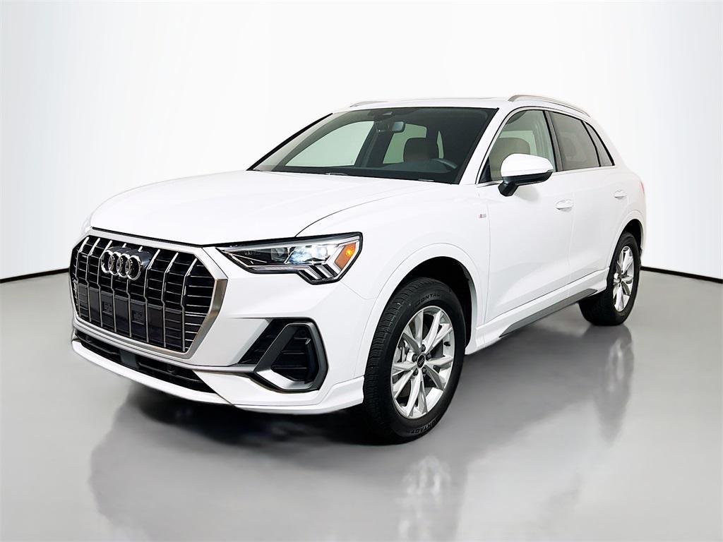 new 2025 Audi Q3 car, priced at $43,424