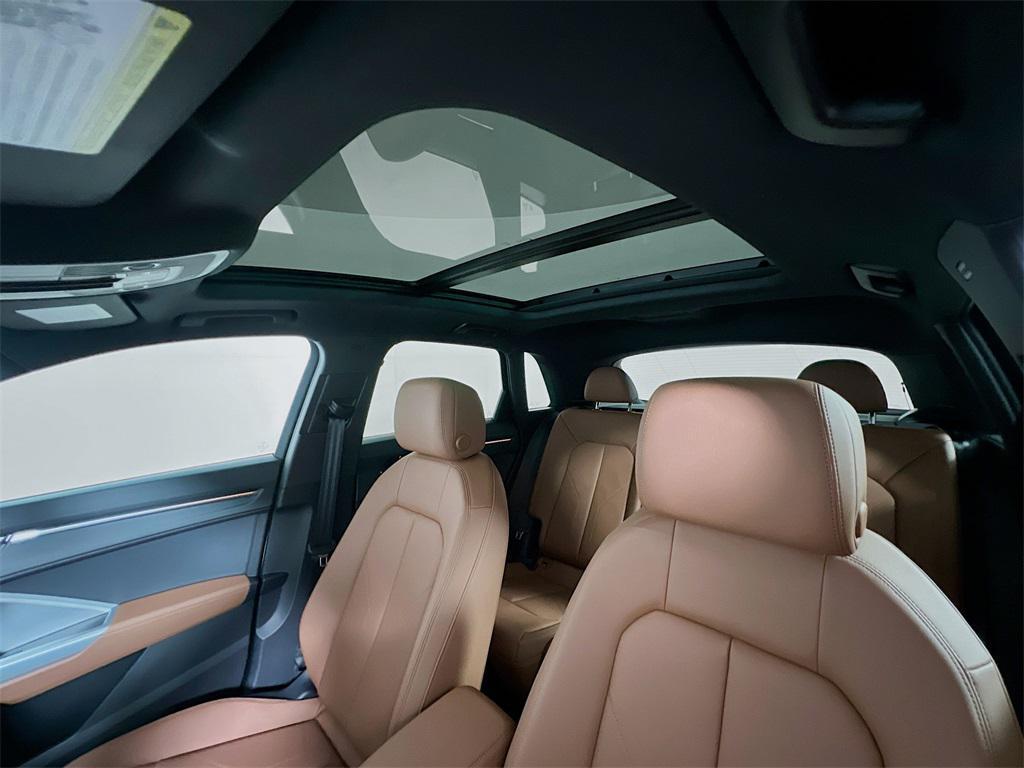 new 2025 Audi Q3 car, priced at $43,424