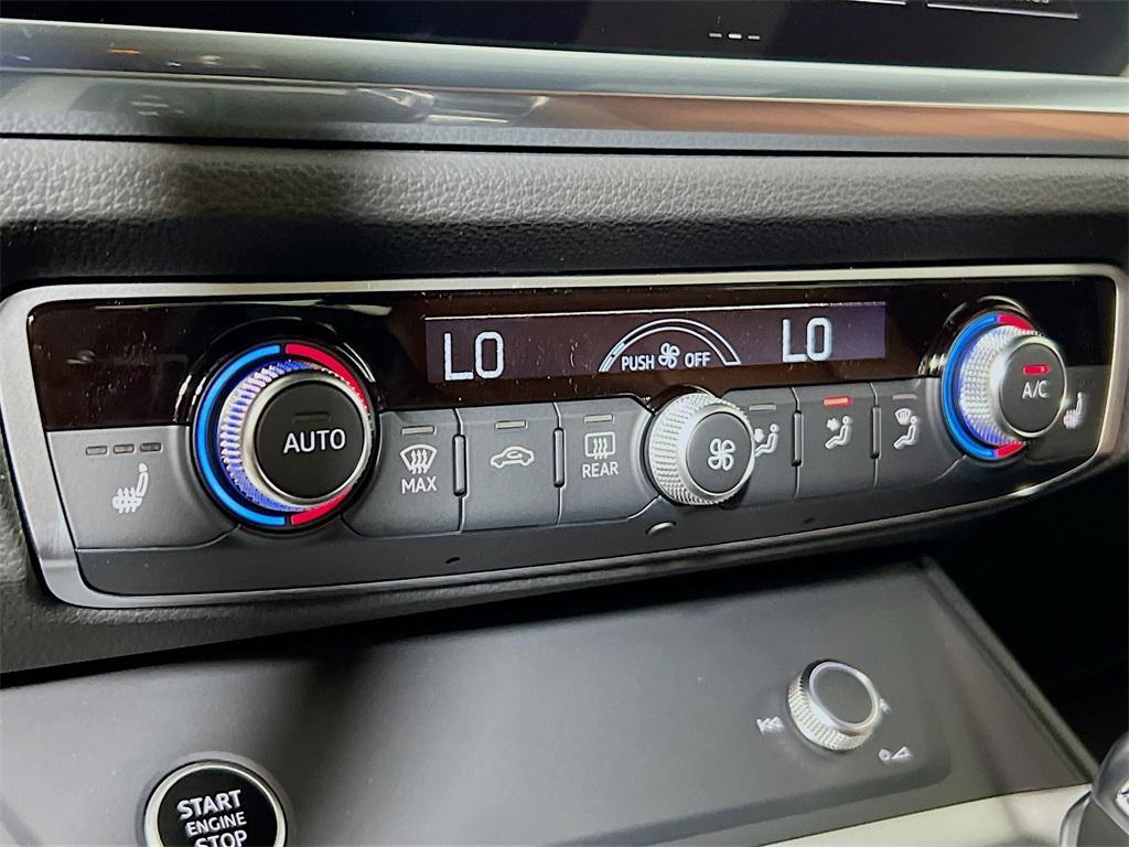 new 2025 Audi Q3 car, priced at $43,424