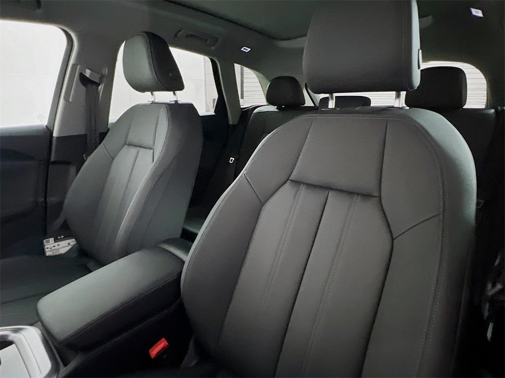 new 2025 Audi Q5 car, priced at $53,535