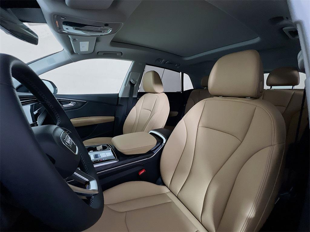 new 2025 Audi Q8 car, priced at $81,512