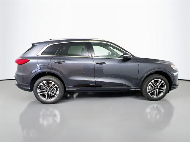 new 2025 Audi Q5 car, priced at $60,175