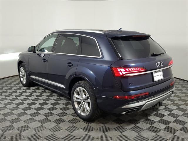 new 2025 Audi Q7 car, priced at $66,068