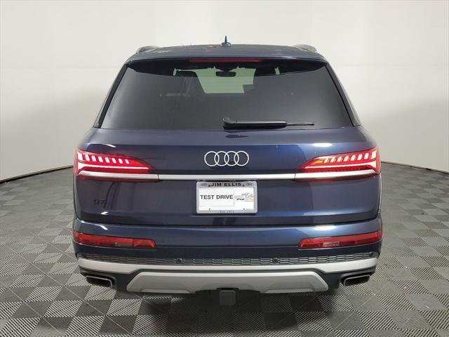 new 2025 Audi Q7 car, priced at $66,068