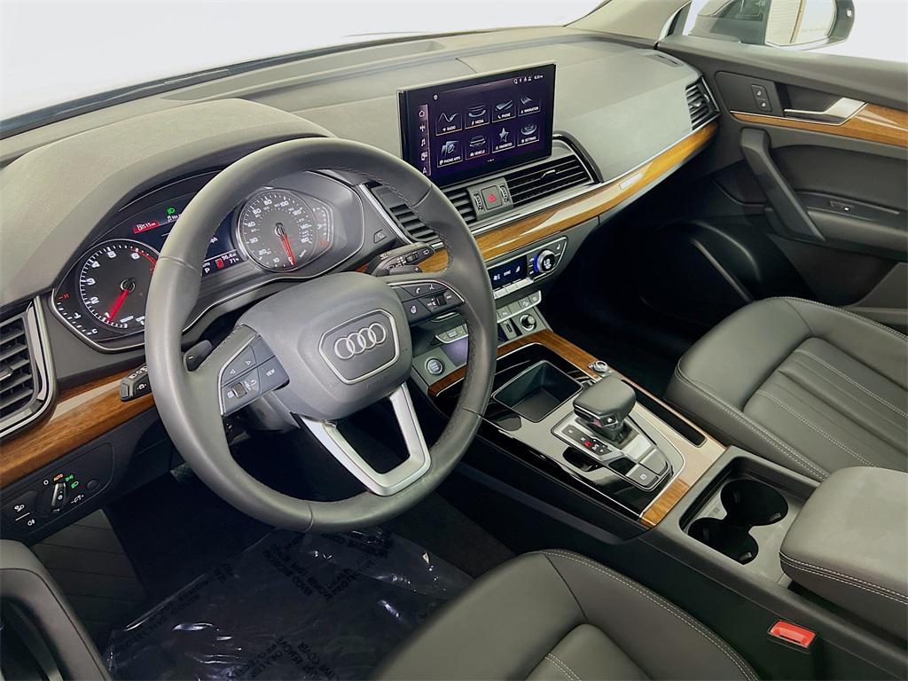 used 2024 Audi Q5 car, priced at $34,549