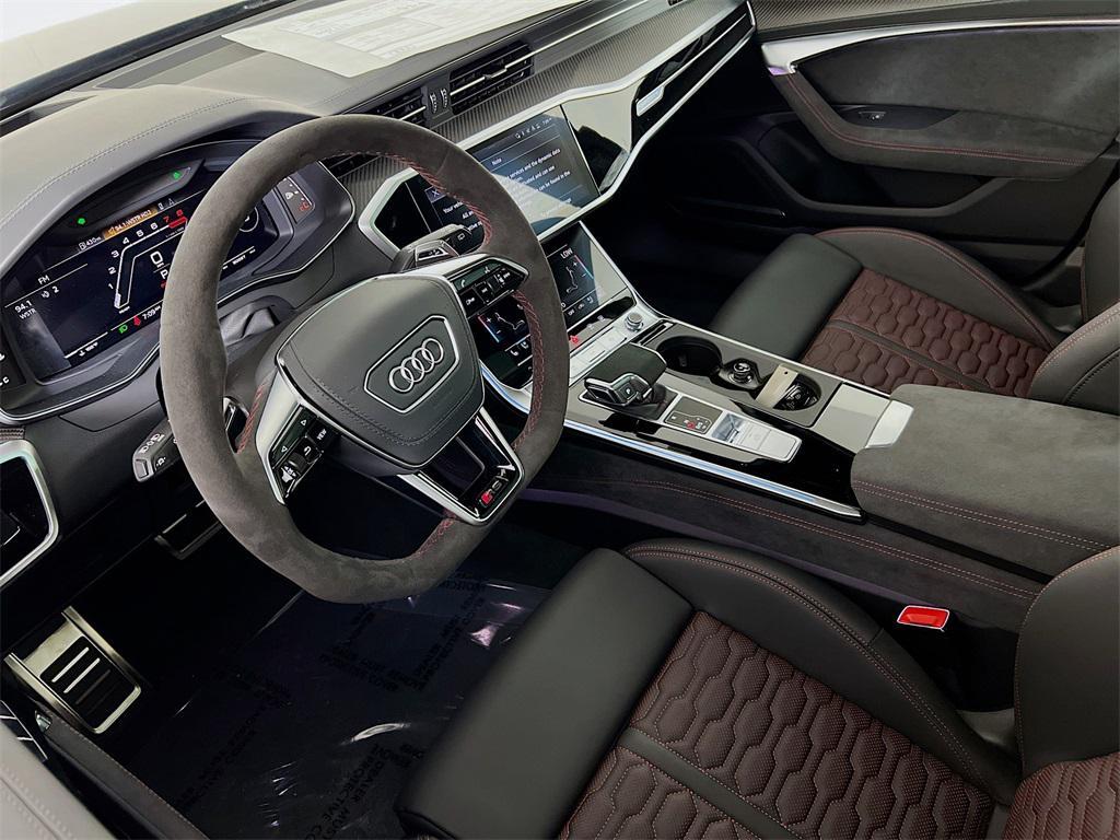 new 2026 Audi RS 6 Avant car, priced at $152,365
