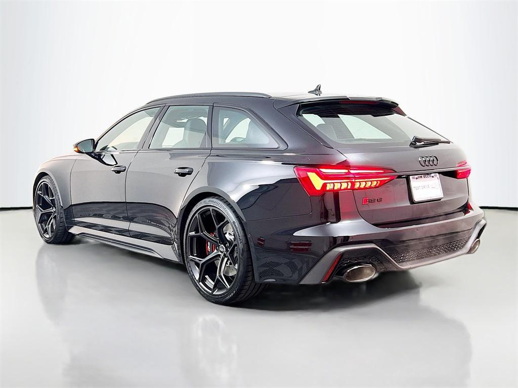 new 2026 Audi RS 6 Avant car, priced at $152,365