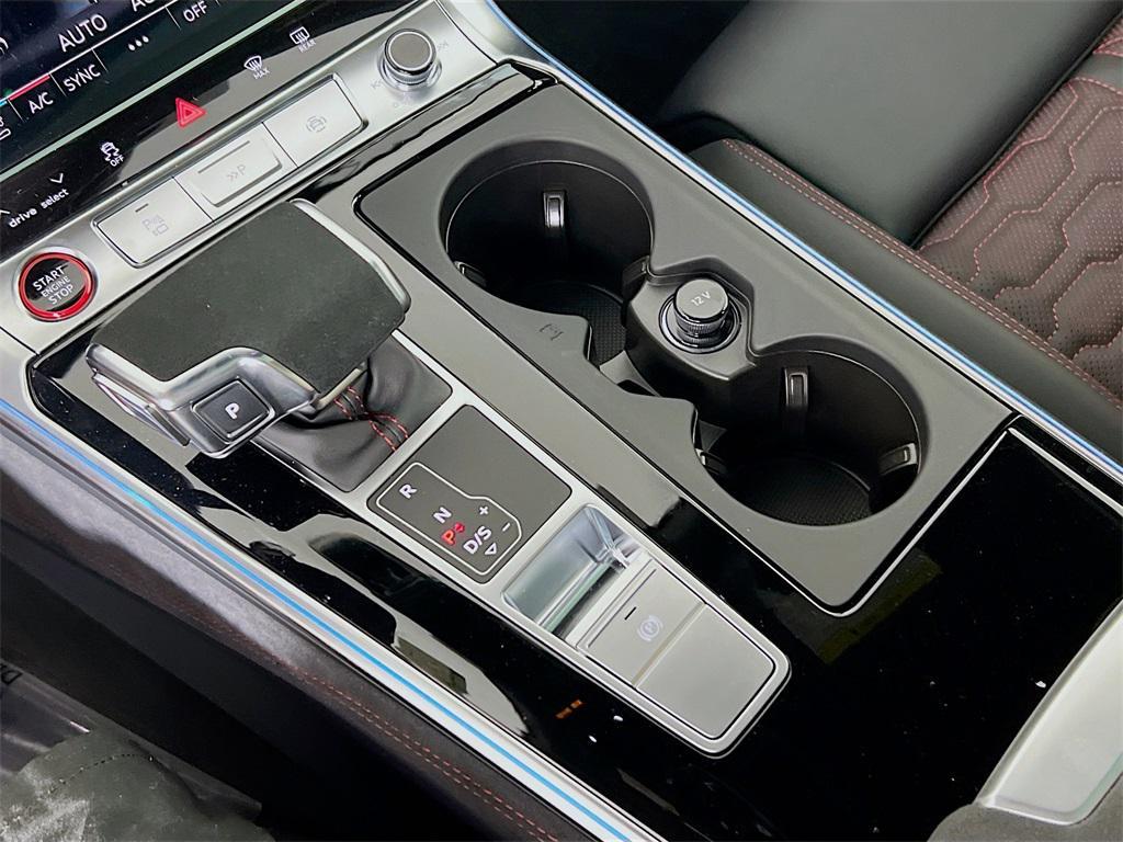 new 2026 Audi RS 6 Avant car, priced at $152,365