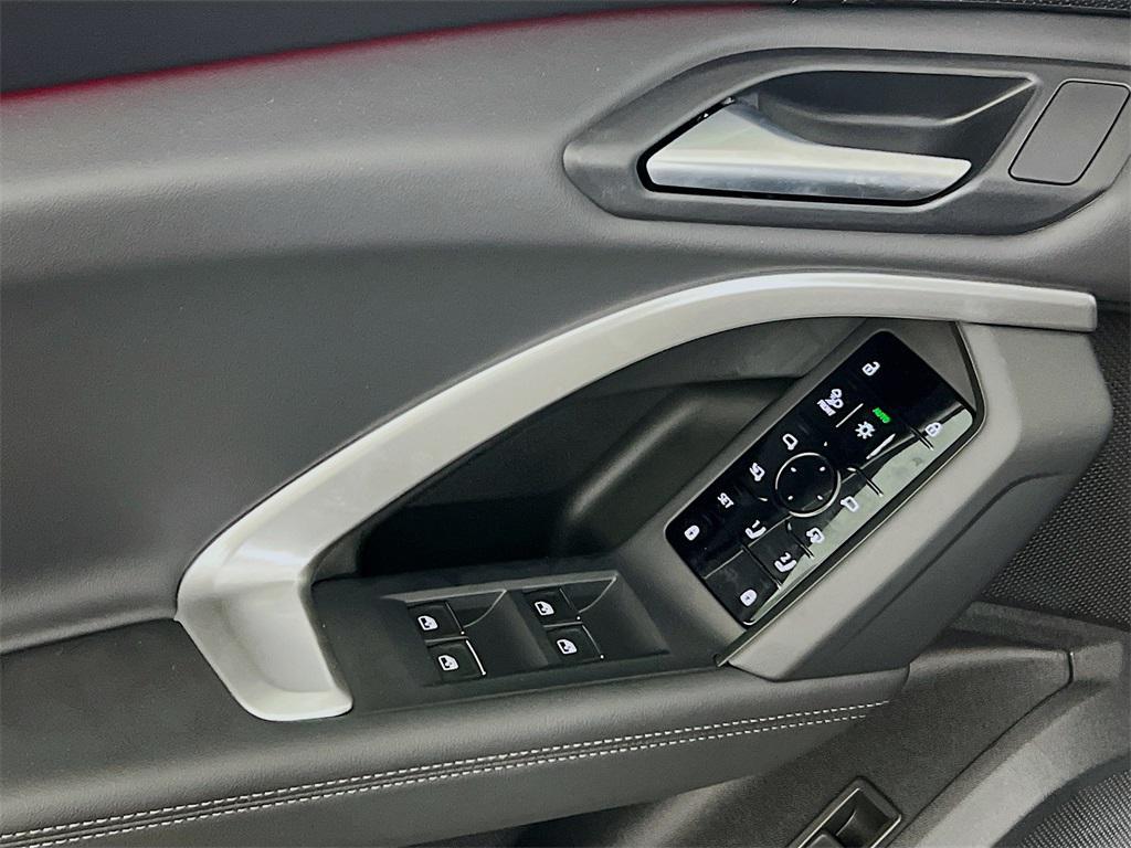 new 2025 Audi Q5 car, priced at $56,396