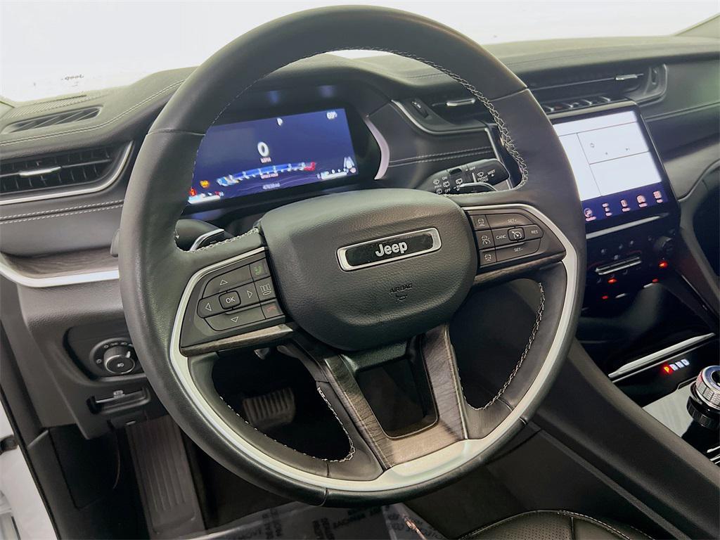 used 2022 Jeep Grand Cherokee car, priced at $27,549