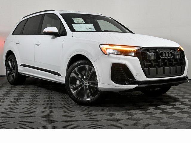 new 2025 Audi Q7 car, priced at $73,085