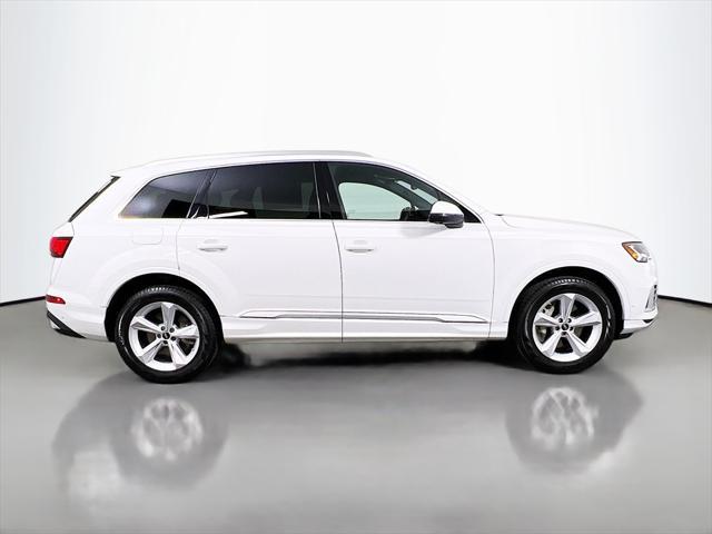 used 2023 Audi Q7 car, priced at $44,449