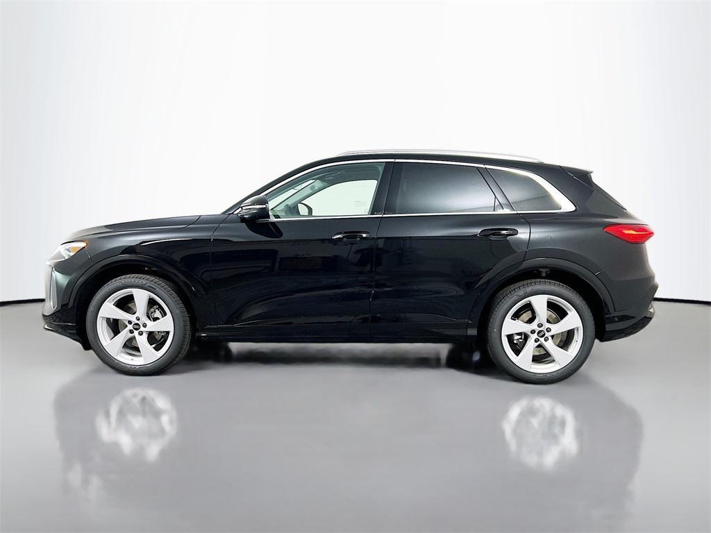 new 2025 Audi Q5 car, priced at $59,753