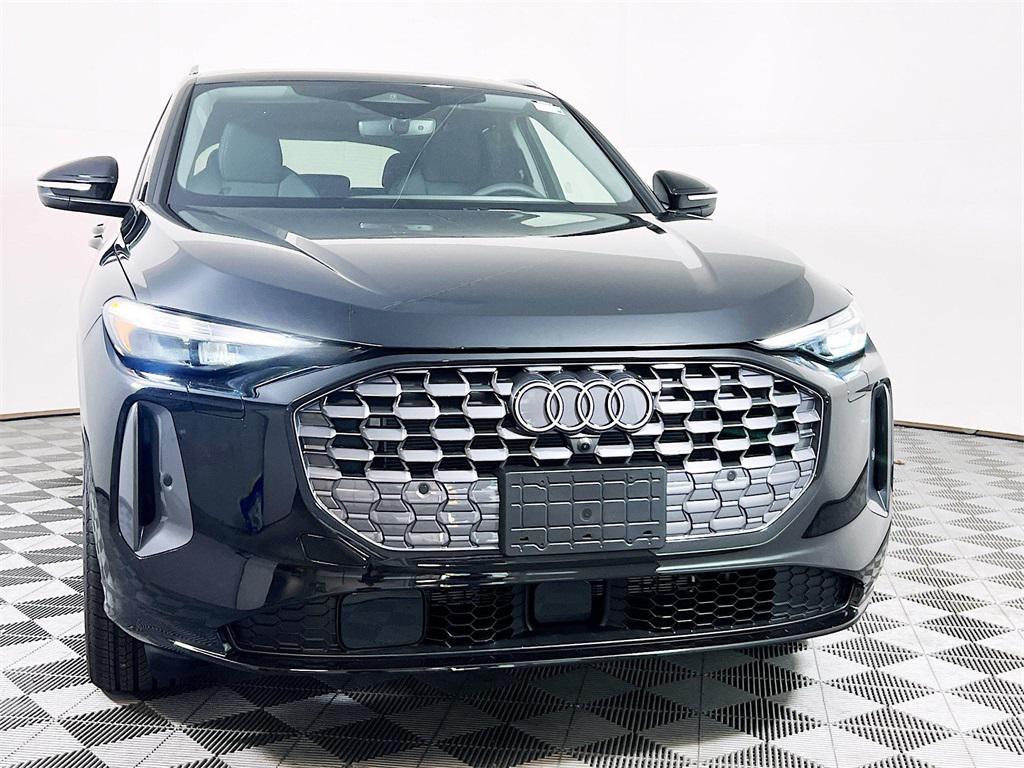new 2025 Audi Q5 car, priced at $59,753