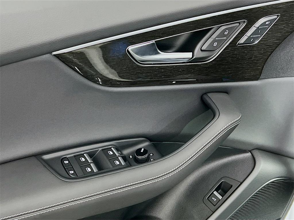 new 2026 Audi Q8 car, priced at $86,300