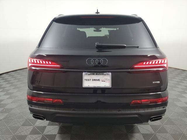 new 2025 Audi Q7 car, priced at $72,465