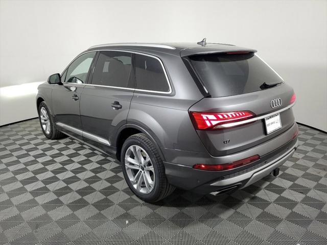 new 2025 Audi Q7 car, priced at $70,010