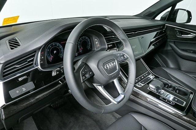 new 2025 Audi Q7 car, priced at $70,010