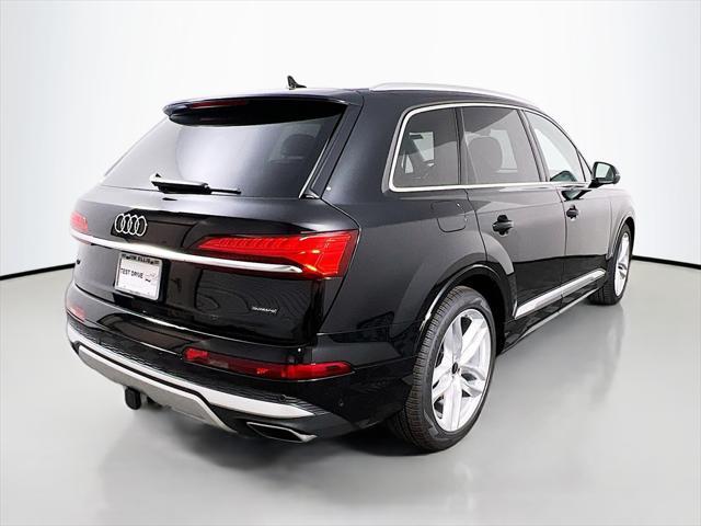 new 2025 Audi Q7 car, priced at $72,455
